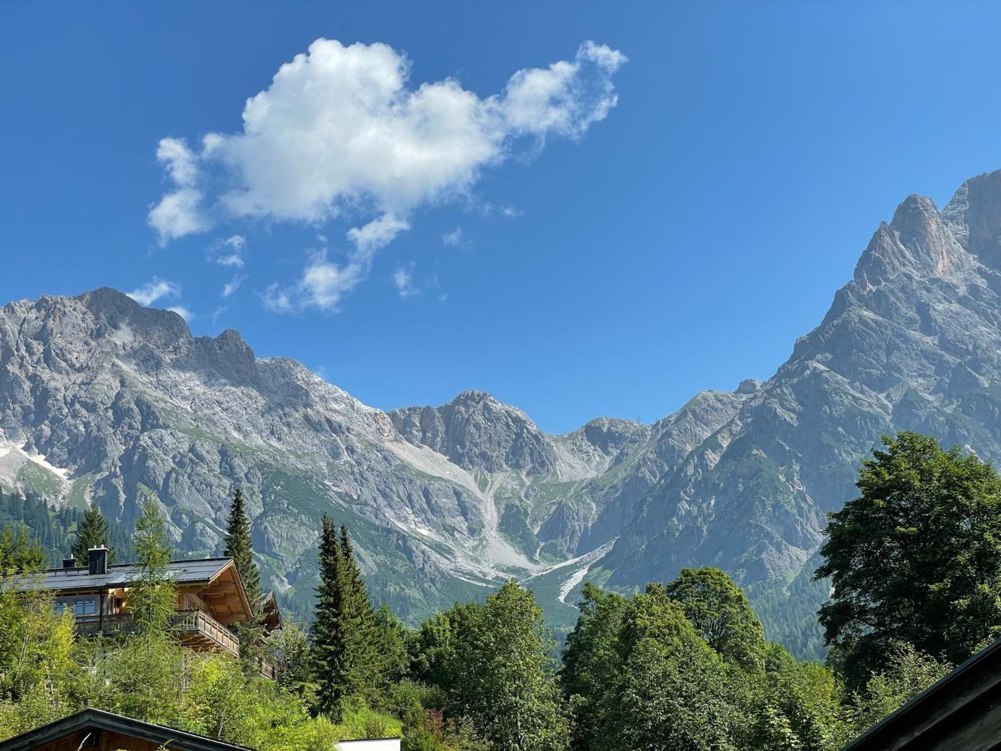 Alpenglueck - Hinterthal Apartment ภายนอก รูปภาพ