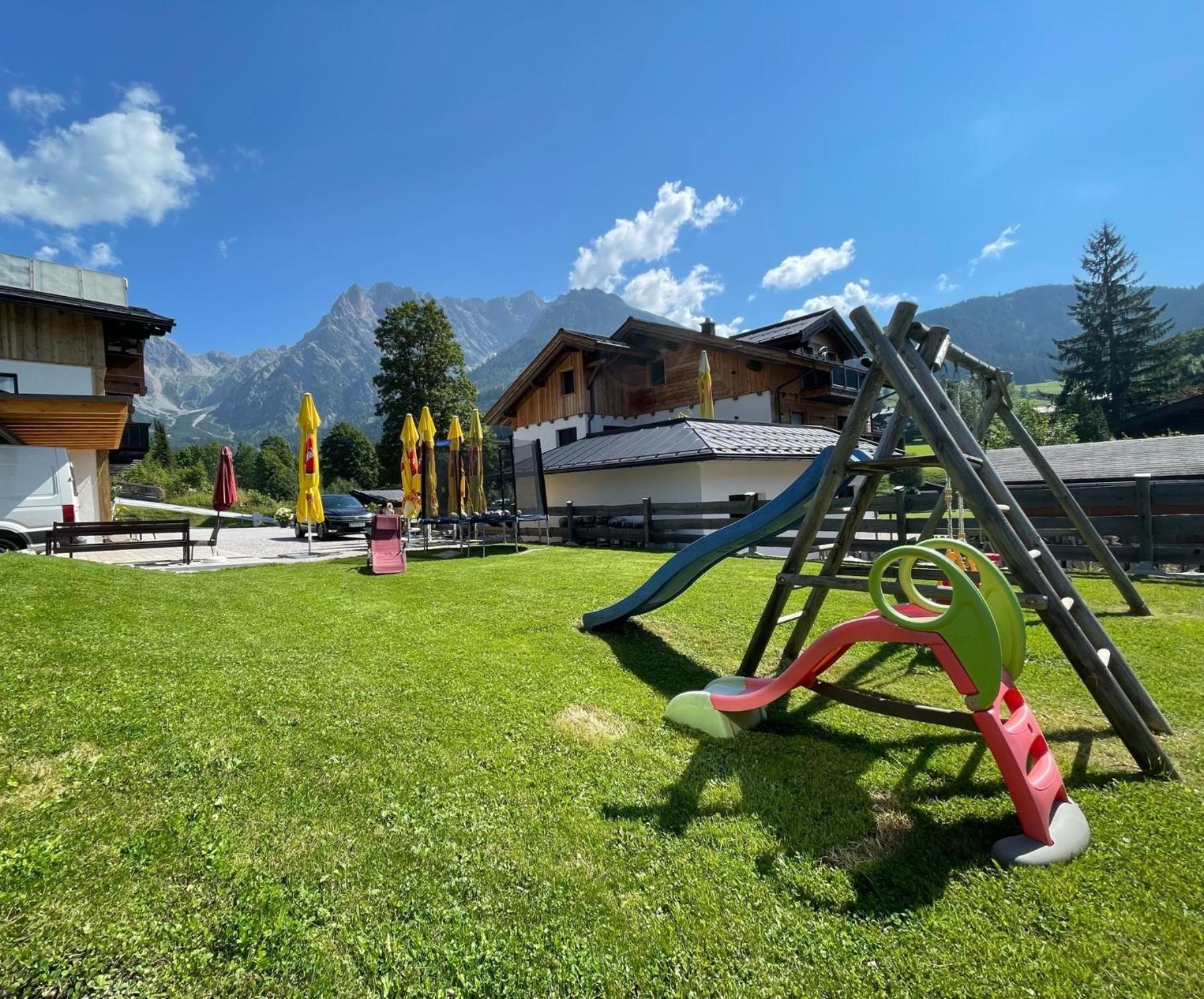 Alpenglueck - Hinterthal Apartment ภายนอก รูปภาพ