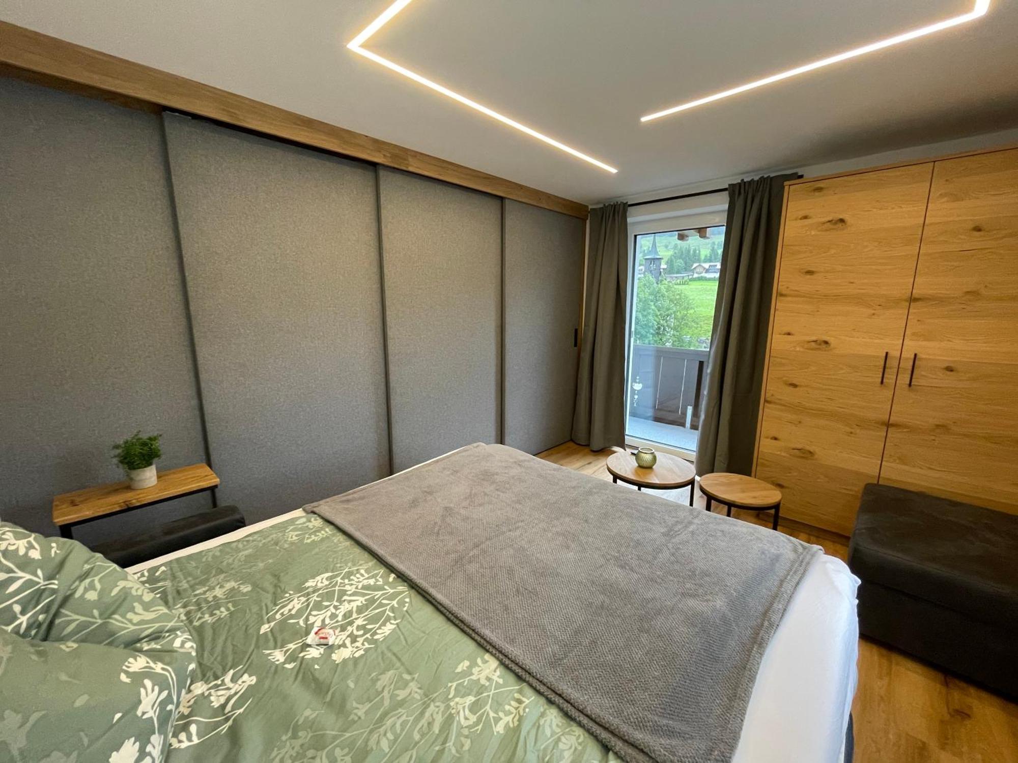 Alpenglueck - Hinterthal Apartment ภายนอก รูปภาพ