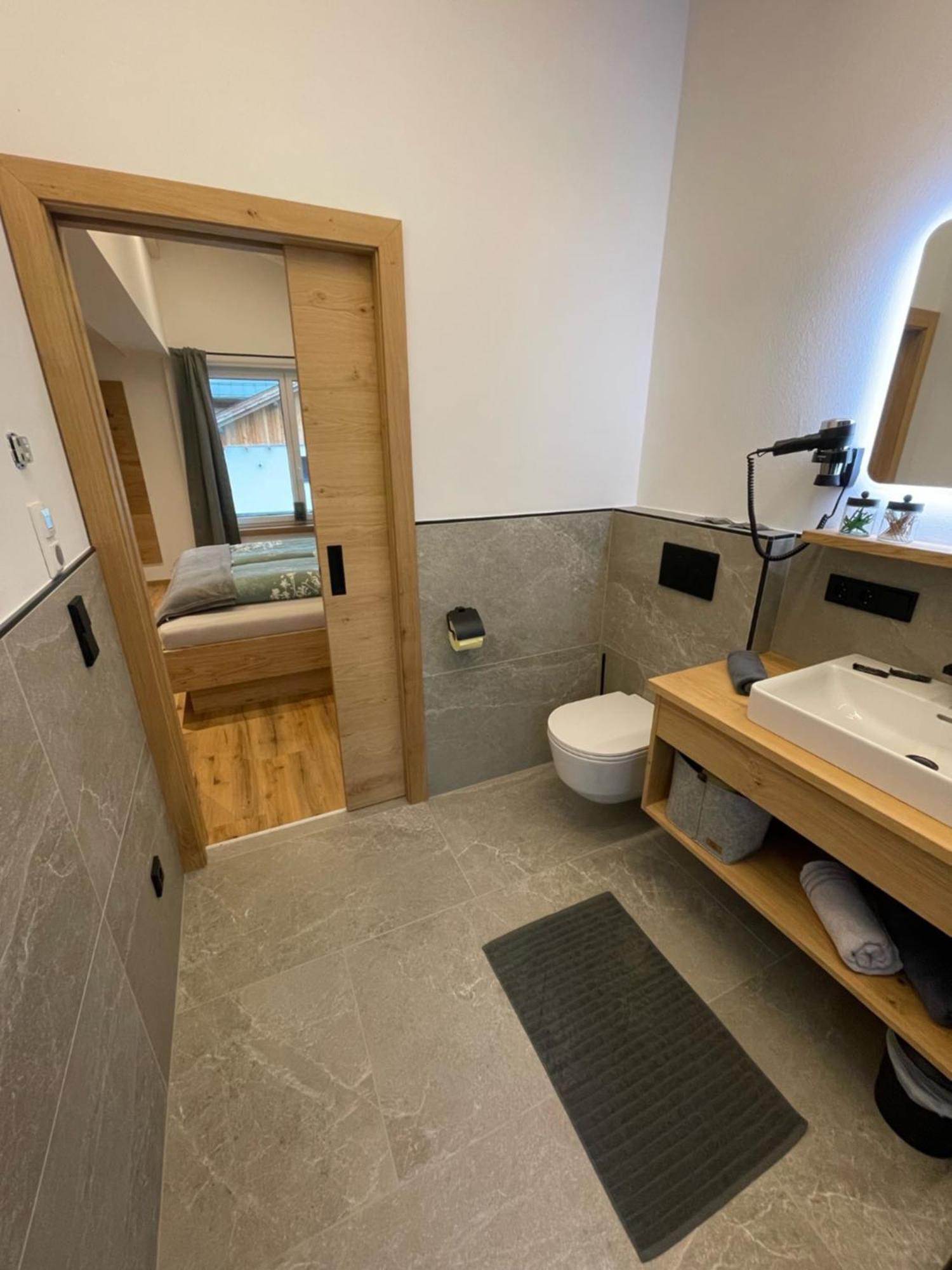 Alpenglueck - Hinterthal Apartment ภายนอก รูปภาพ